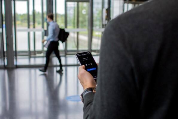 Tilkall heisen med KONE Elevator Call Appen