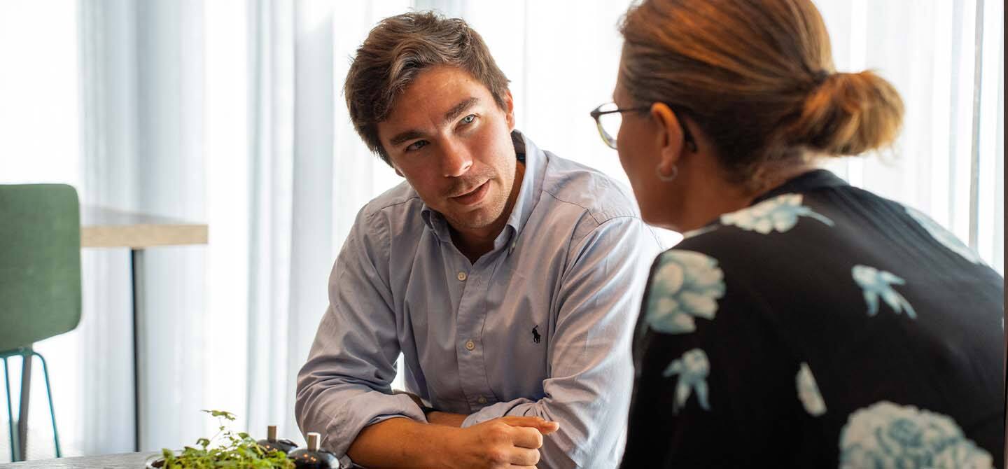 img_comwell_ref_case_still_1440x670