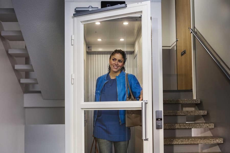 img_Ebuli-plassering-i-trappelop-4-dame